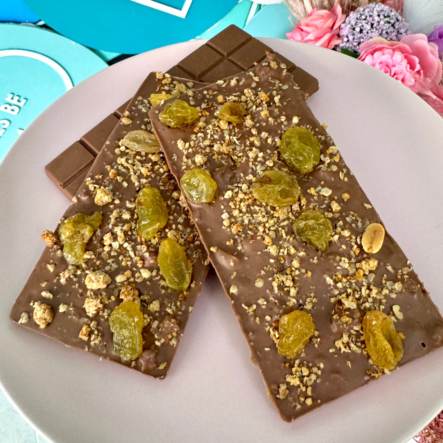 Belgian Milk Chocolate Bar with Honey Granola