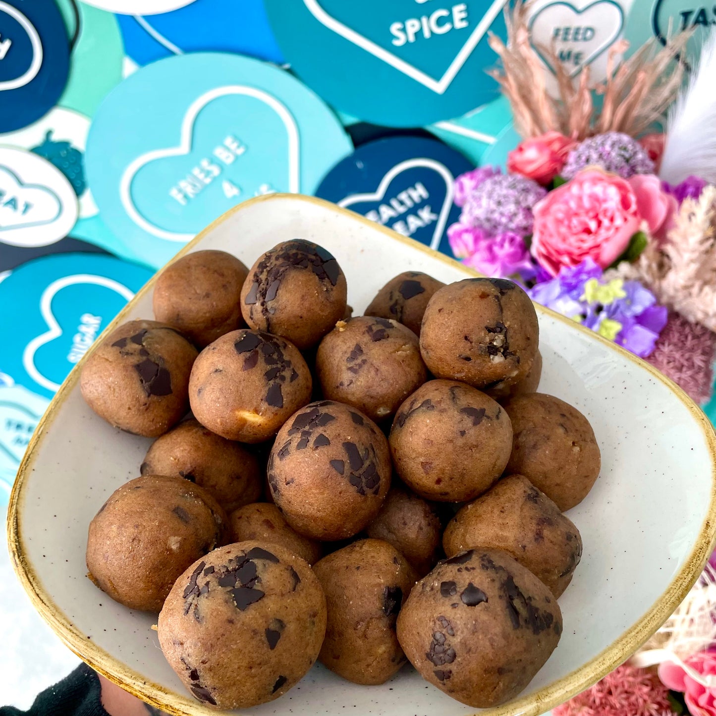 Raw Chocolate Chip Cookie Dough Energy Balls