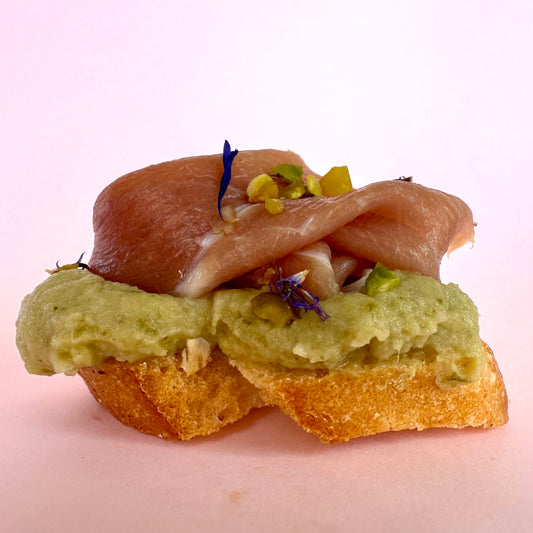 Pistachio Pesto & Prosciutto Crostini
